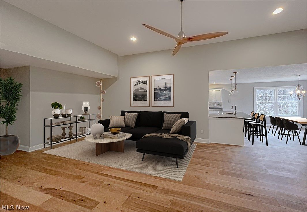 125 Fitch Blvd UNIT 235 Austintown, OH 44515 | Condominium