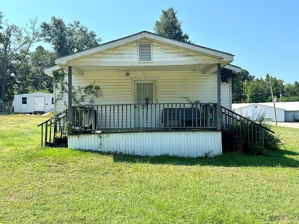 811 Maude Ave Opp, AL 36467  | Single Family