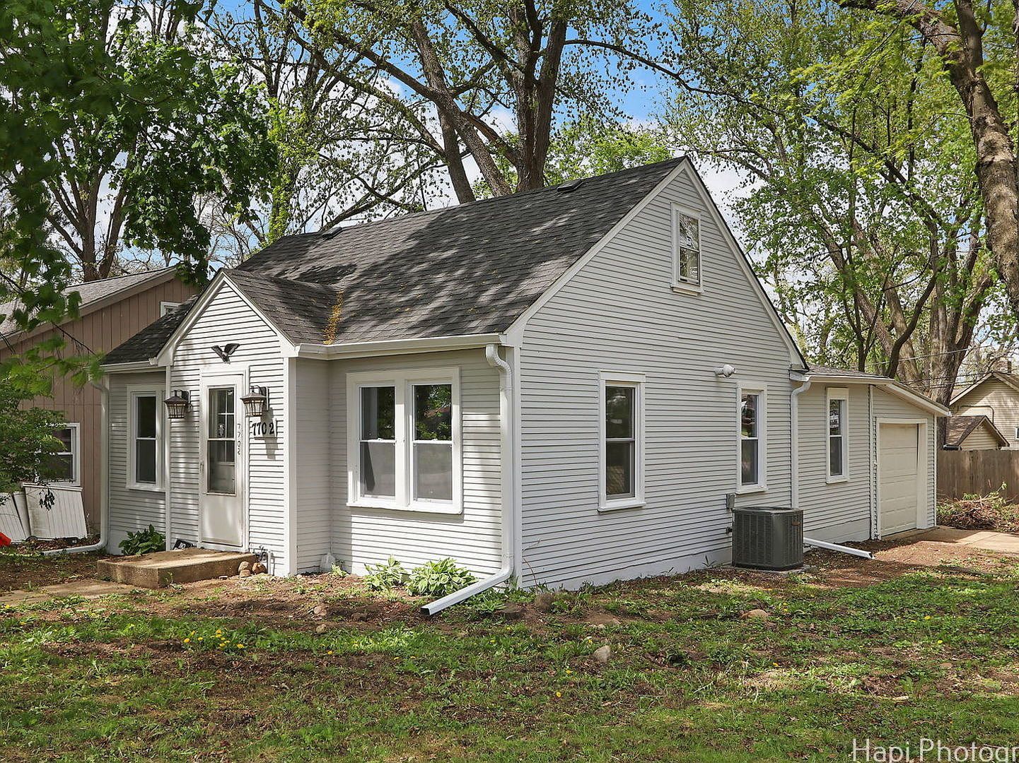 7702 S Oak Rd Wonder Lake, IL 60097  | Single Family