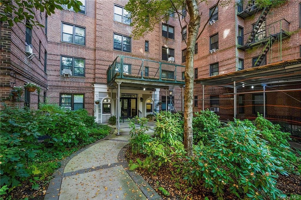 3840 Greystone Ave APT 3Q Bronx, NY 10463  | Condominium