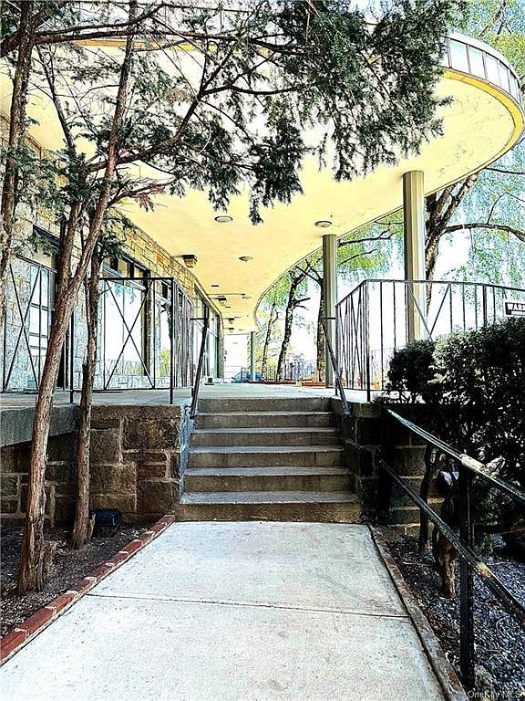 2630 Kingsbridge Ter APT 2I Bronx, NY 10463  | Condominium