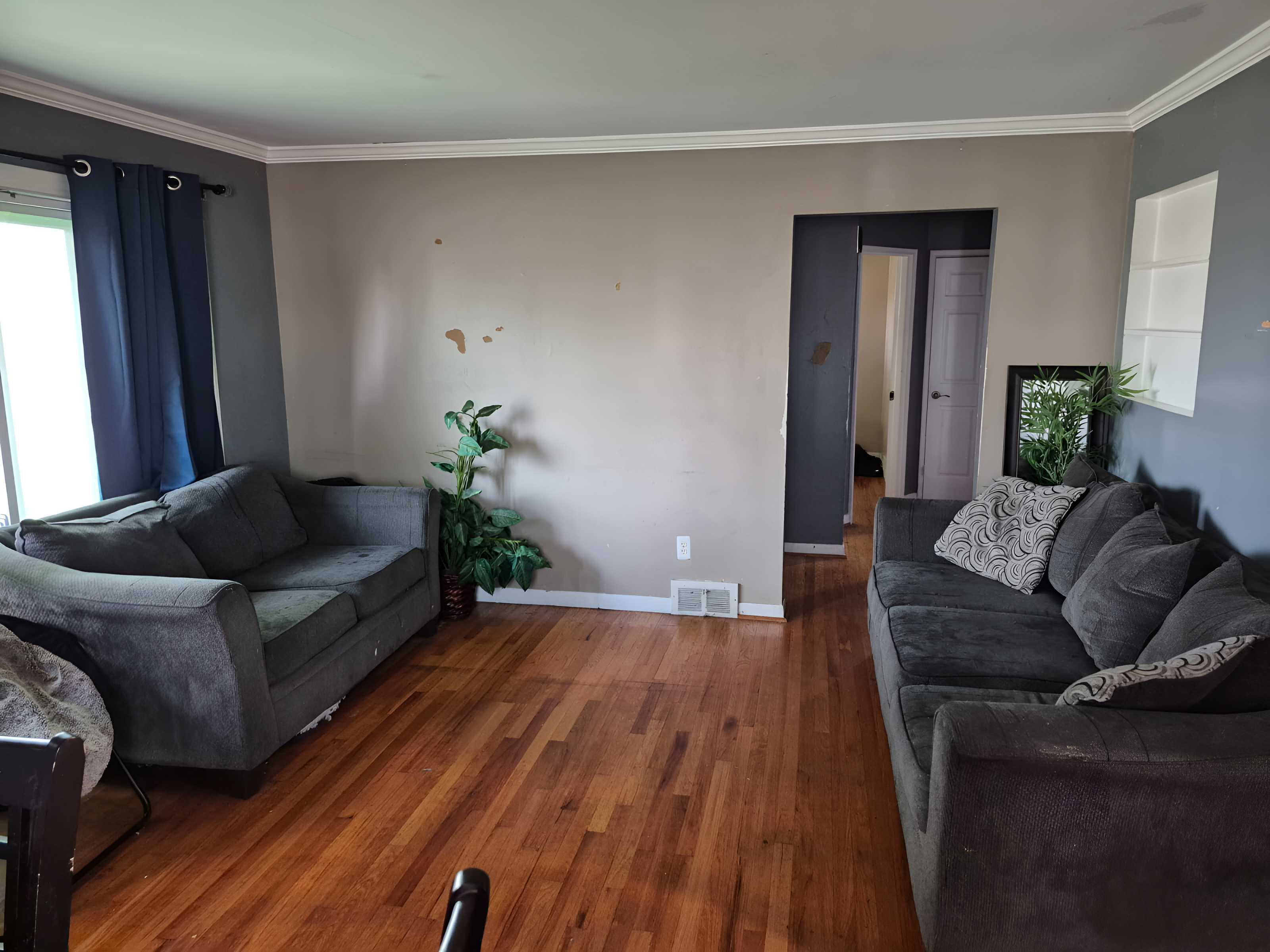 30102 Matthew St, Westland, MI, USA, 48186 - Thumbnail 3