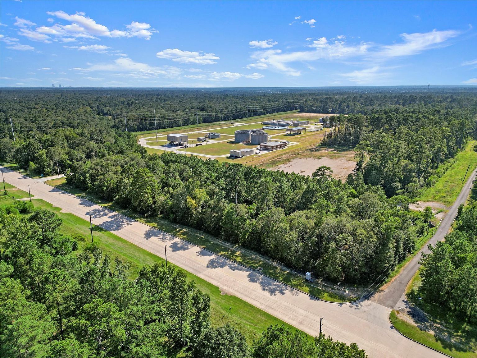 0 Ed Kharbat Dr Conroe, TX 77301  | Land/Lot