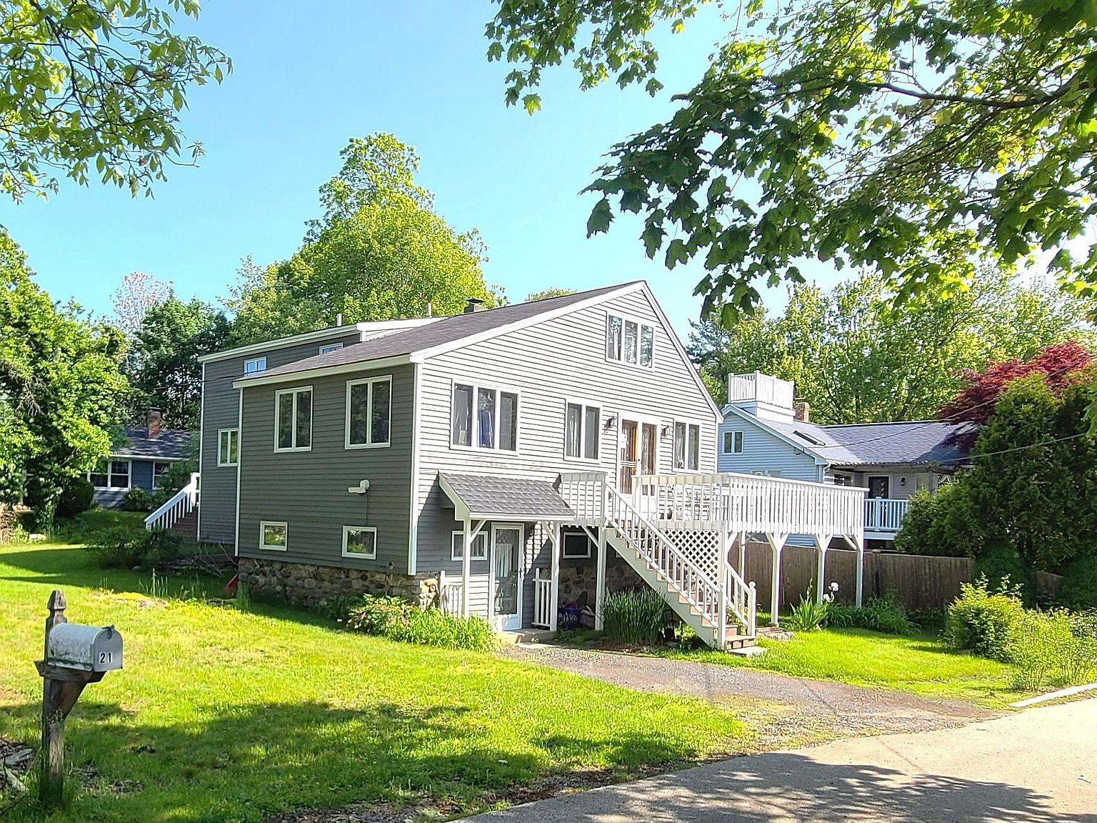 21 Triton Dr Rye, NH 03870  | Single Family