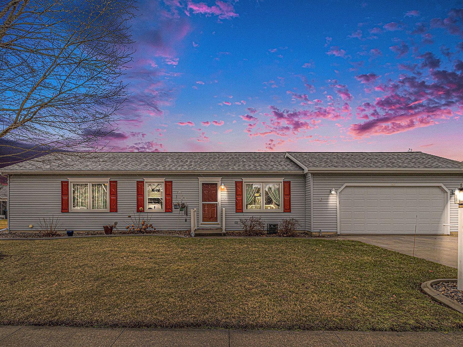 1401 Sweet Clover Dr Goshen, IN 46526  | Single Family