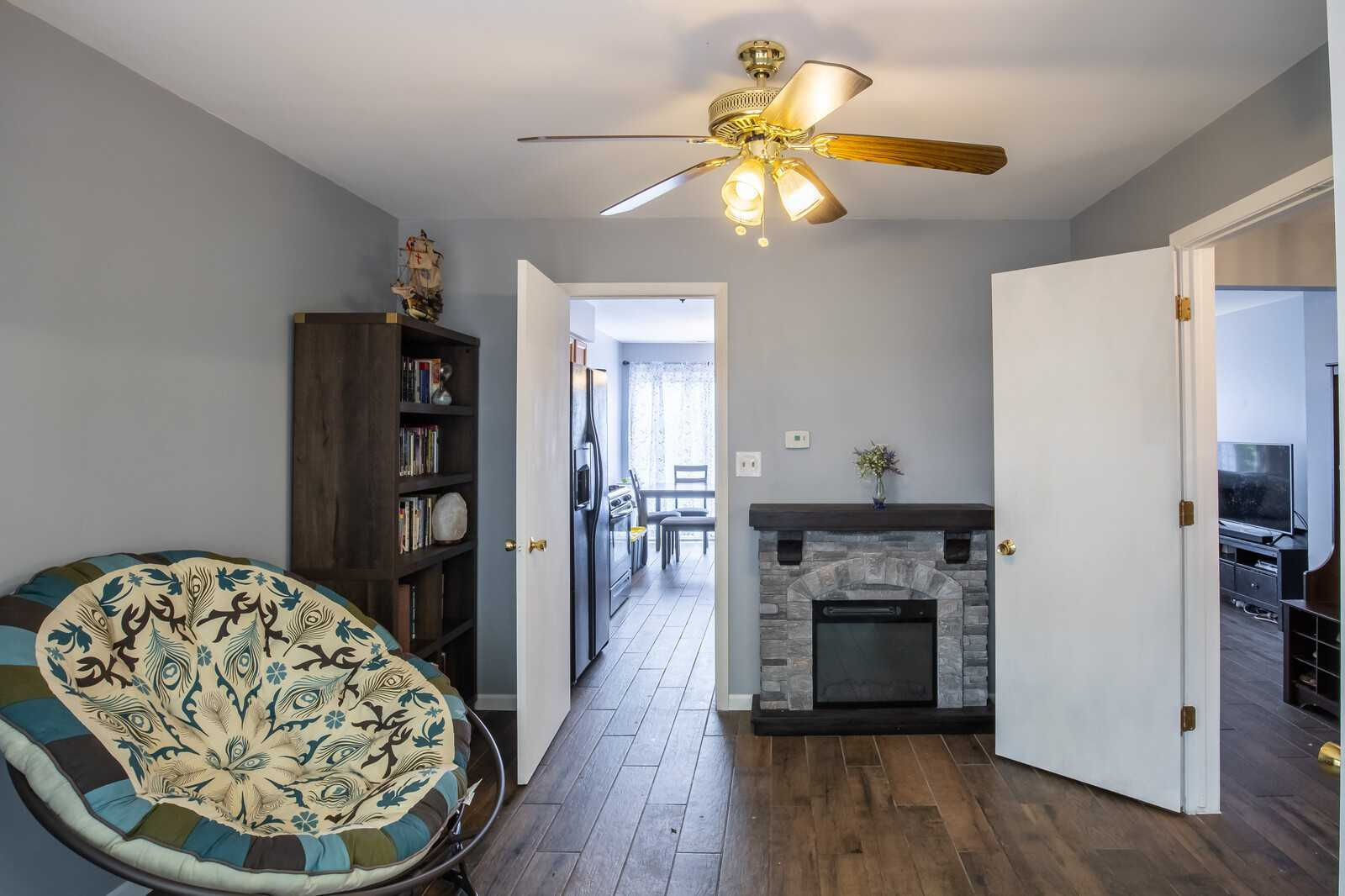 3021 Max Court, Island Lake, IL, USA, 60042 - Thumbnail 5