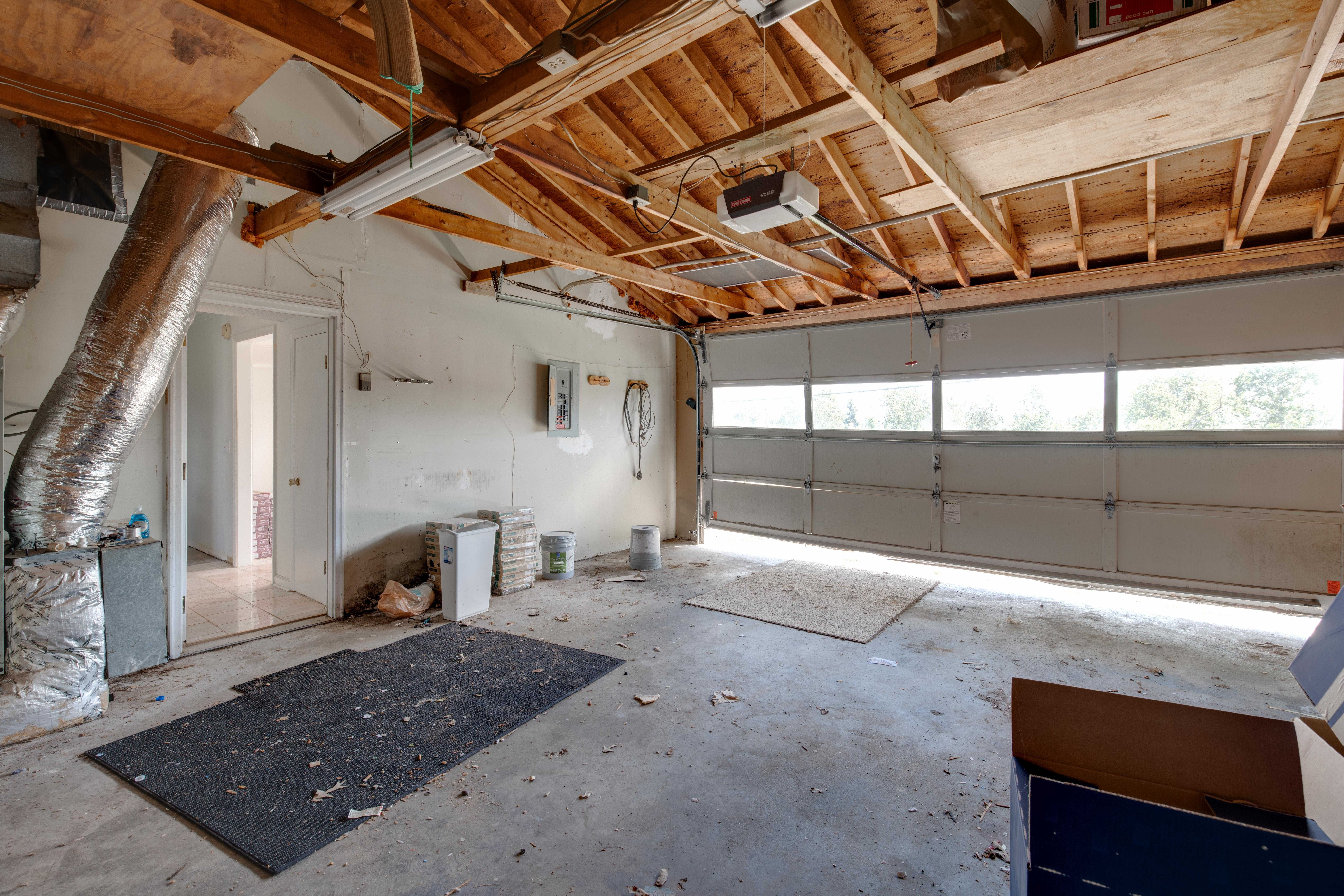 4211 Shady Oak Drive, Ooltewah, TN, USA, 37363  | Single Family