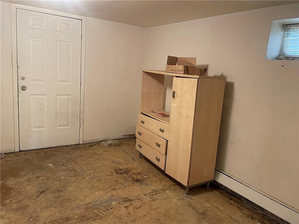 1904 Rockaway Pkwy Brooklyn, NY 11236 | Multi Family