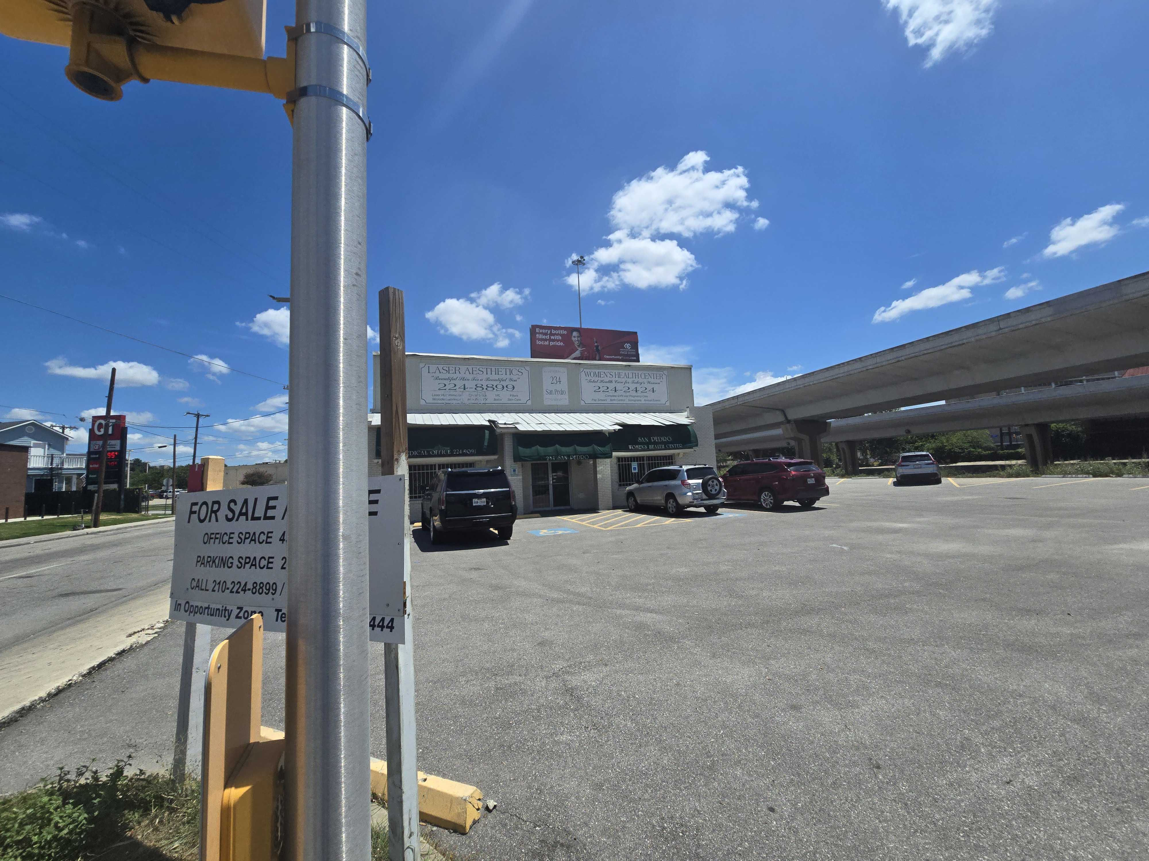 234 San Pedro Avenue, San Antonio, TX, USA, 78205  | Commercial