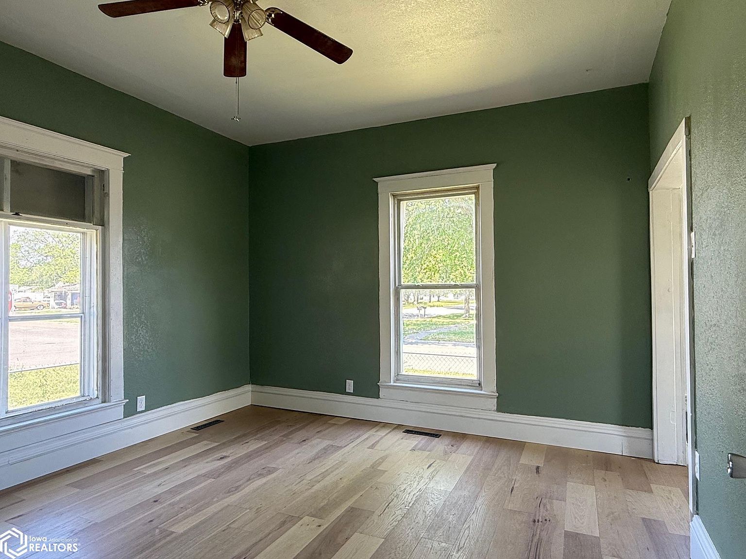 901 Main St Scranton, IA 51462  | Single Family