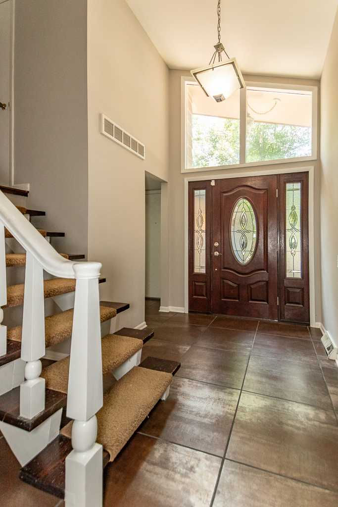 5593 Harleston Drive, Lyndhurst, OH, USA, 44124 - Thumbnail 4