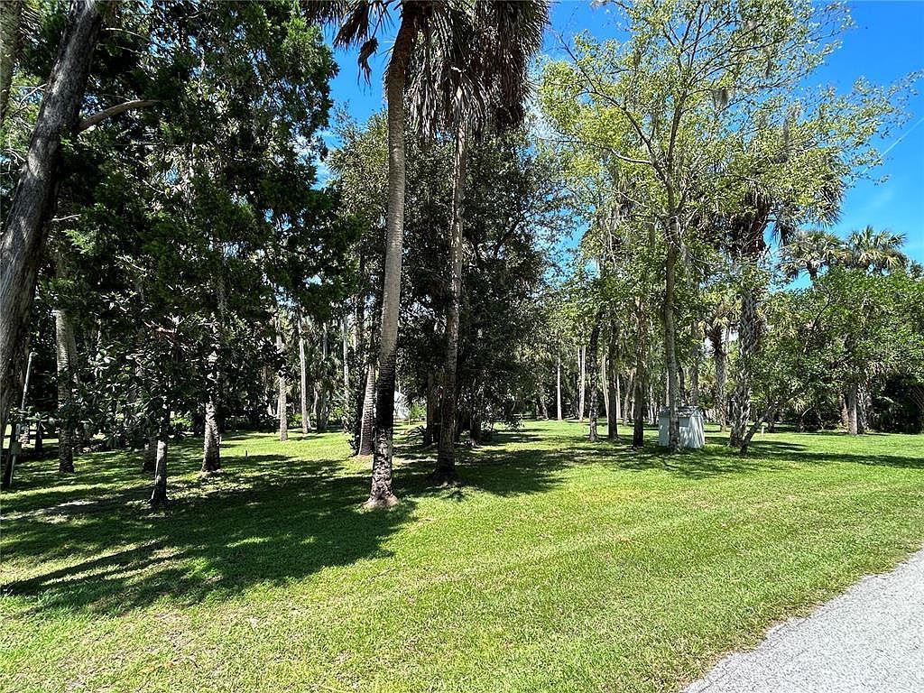 0 S Inglis Ave #7 Inglis, FL 34449  | Land/Lot