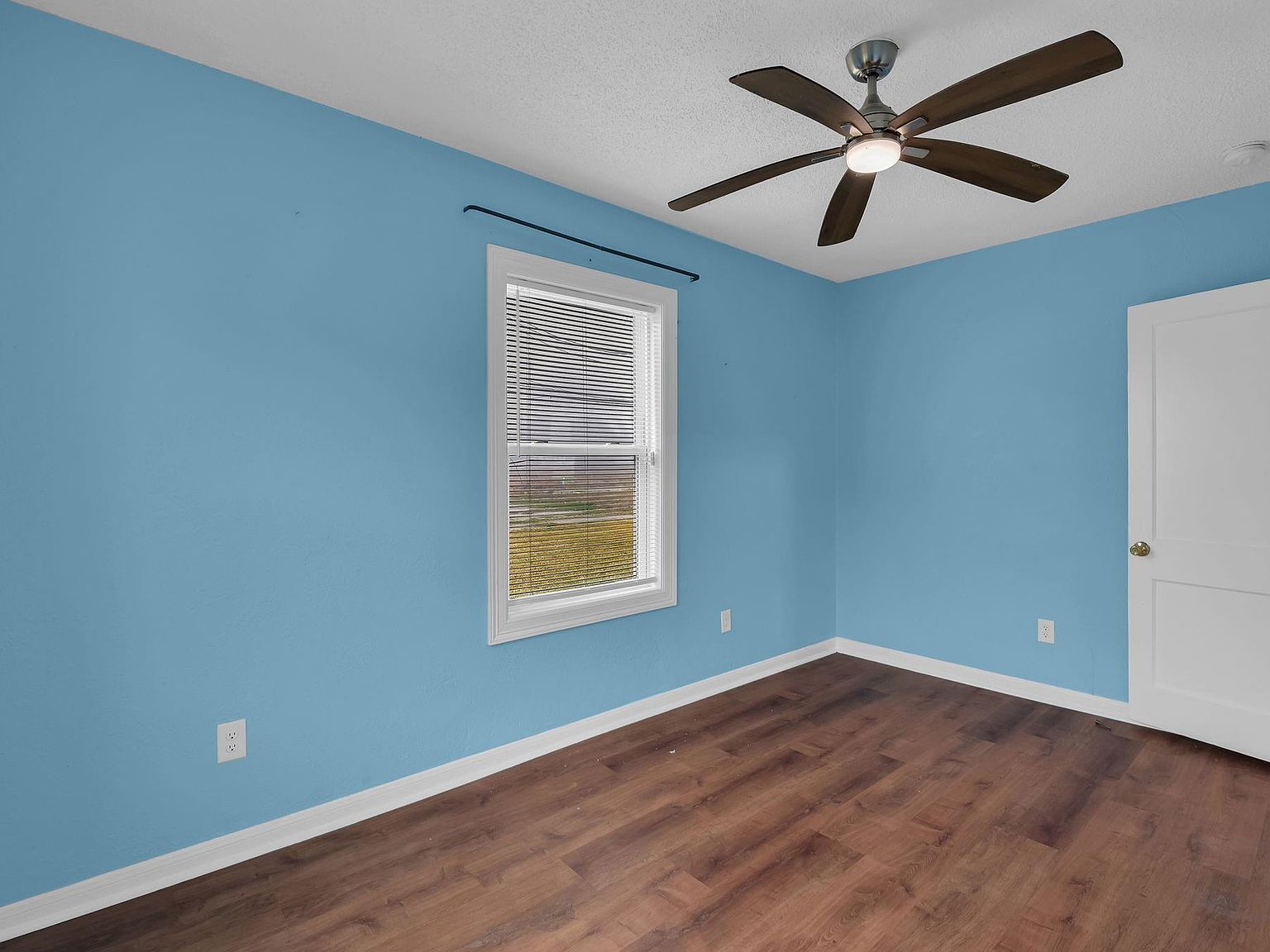 617 4th Ave N Texas City, TX 77590  | Single Family