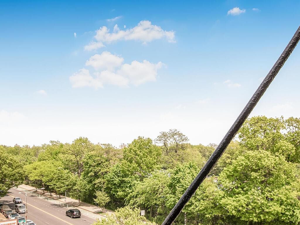 805 E 182nd St #4E Bronx, NY 10460  | Condominium