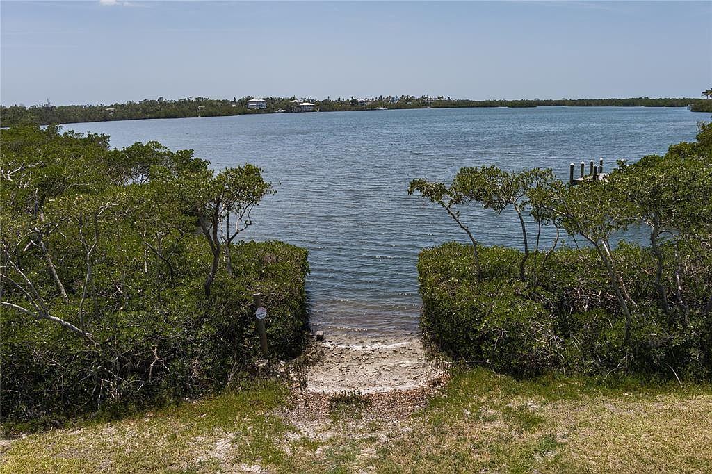 818 Bayou Point Ct #6 Palmetto, FL 34221  | Land/Lot