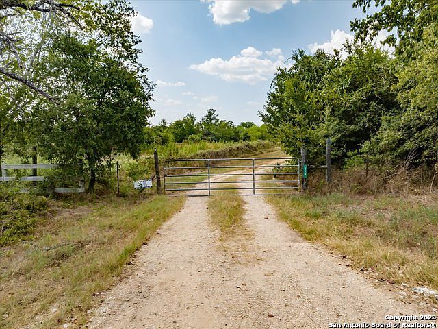 714 Green Acre Dr Dale, TX 78616  | Land/Lot