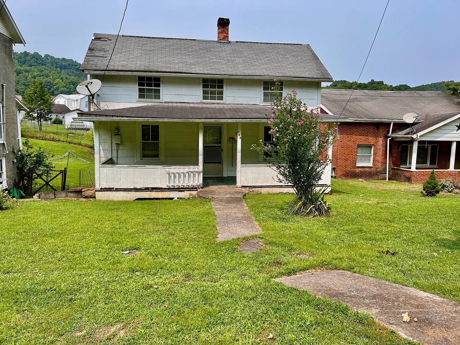 204 Linden St Gassaway, WV 26624  | Single Family