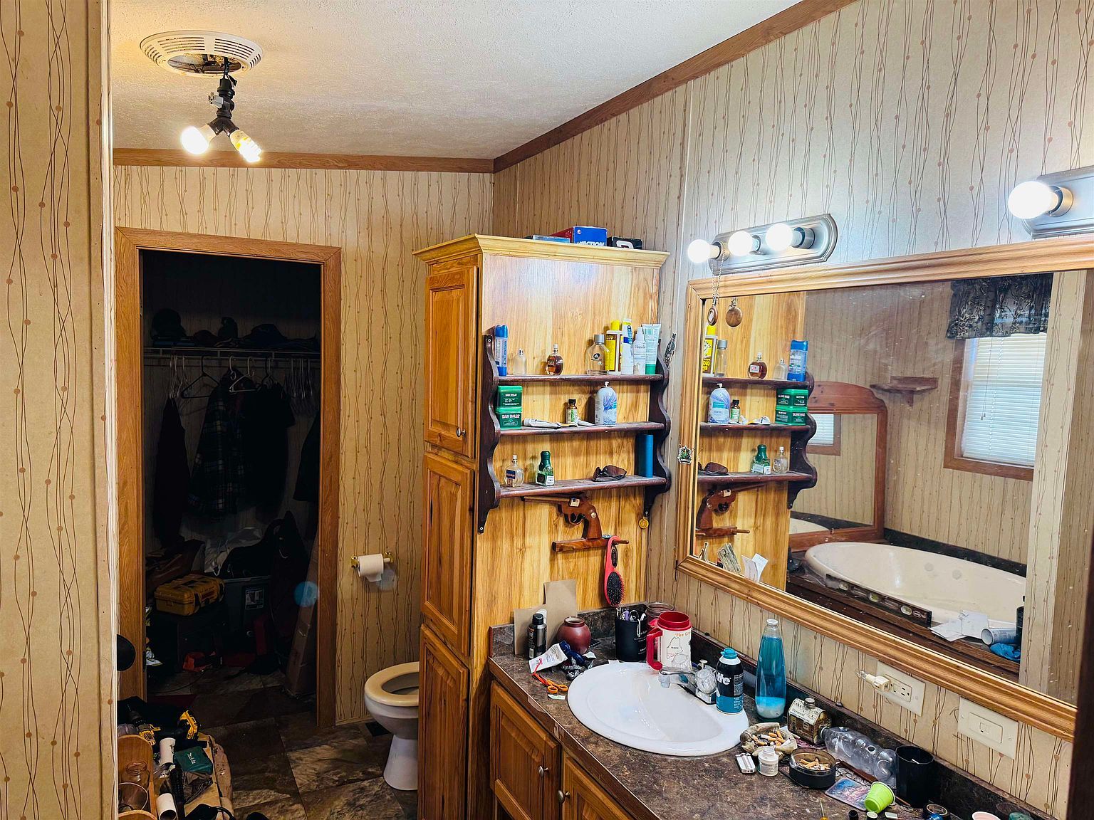 670 Simino Ln Irasburg, VT 05845 | New build