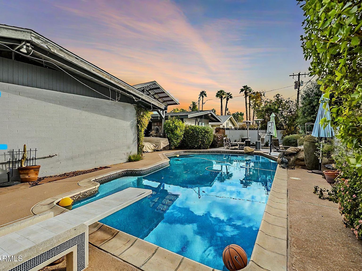 5301 E Mitchell Dr Phoenix, AZ 85018 | Single Family