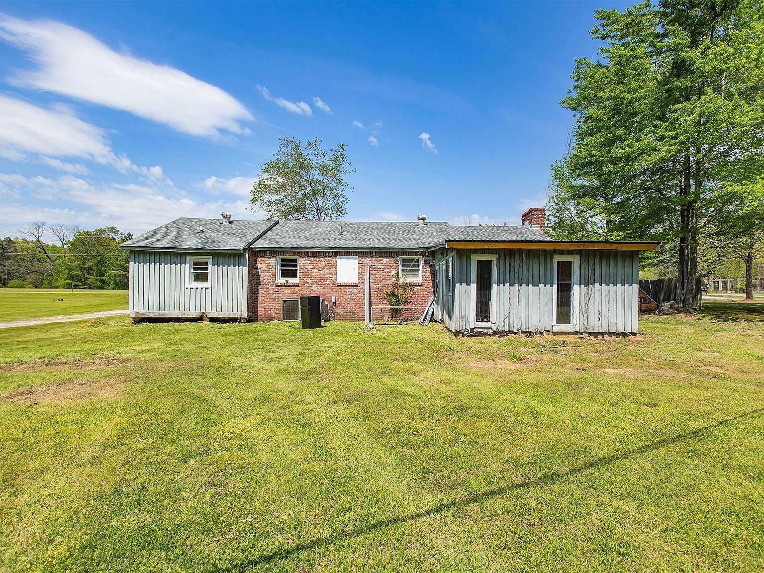 357 County Road 218 Corinth, MS 38834 | Single Family
