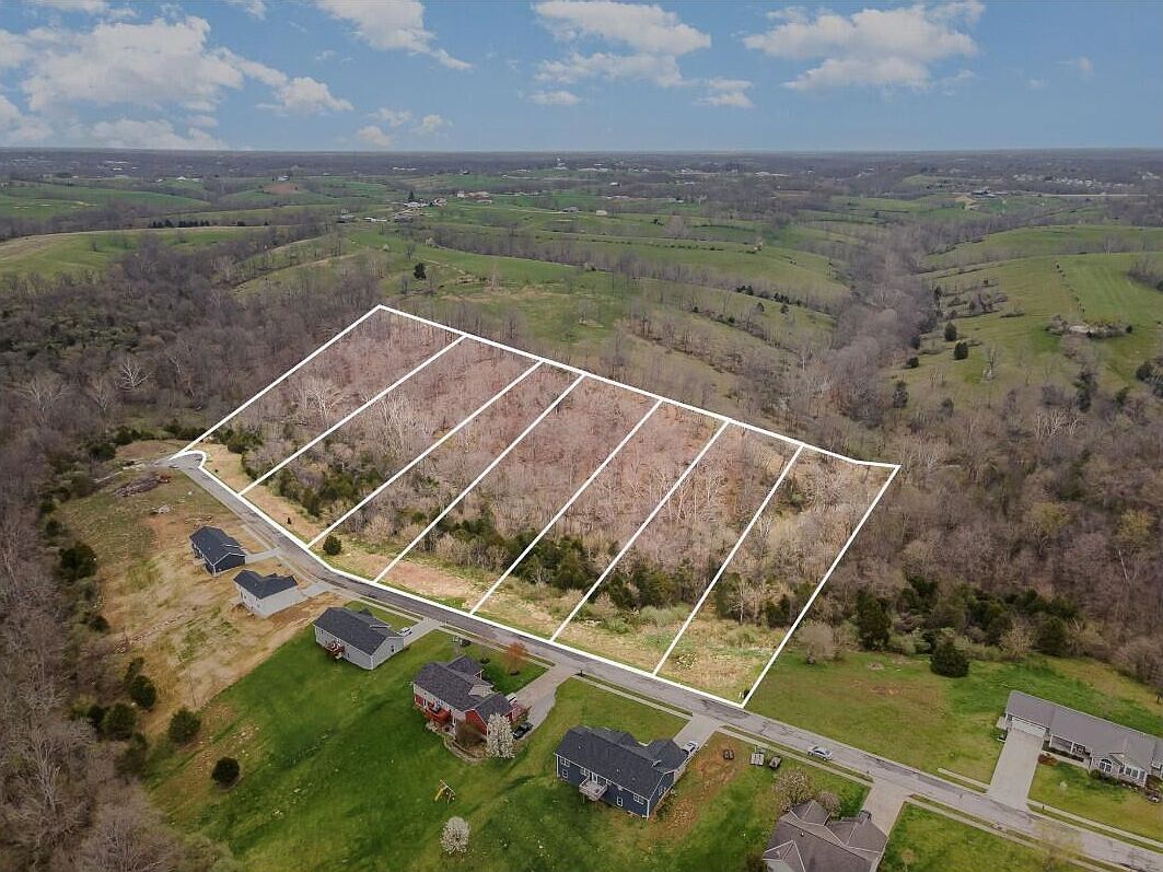 LOT 32 Saddlebrook Rd Dry Ridge, KY 41035  | Single Family