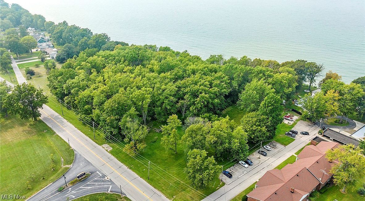 3337 Lake Rd W Ashtabula, OH 44004 | Land/Lot
