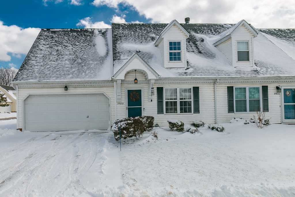 37632 Sturbridge Lane, Willoughby, OH, USA, 44094 - Thumbnail 2