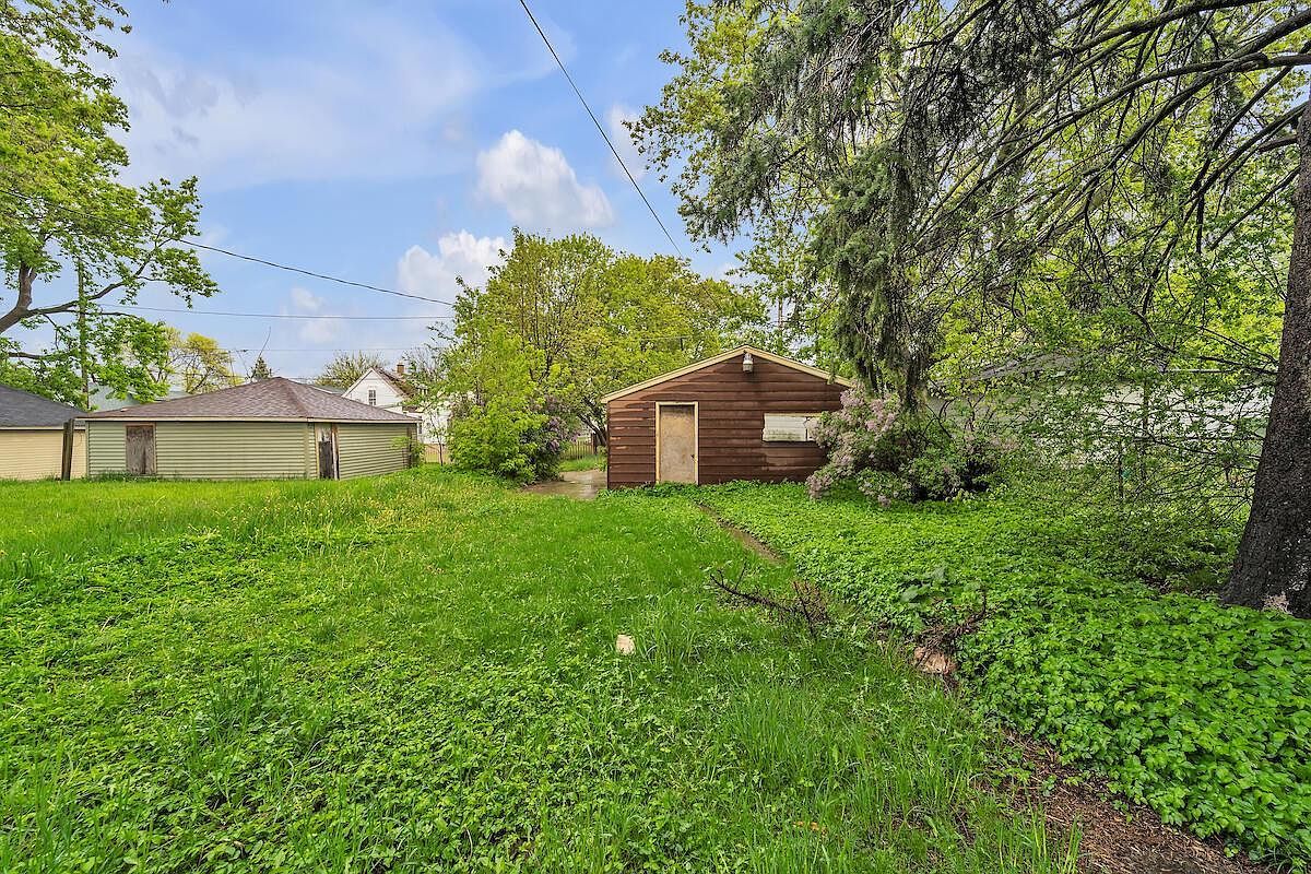 3542 N 10th St Milwaukee, WI 53206  | Multi Family