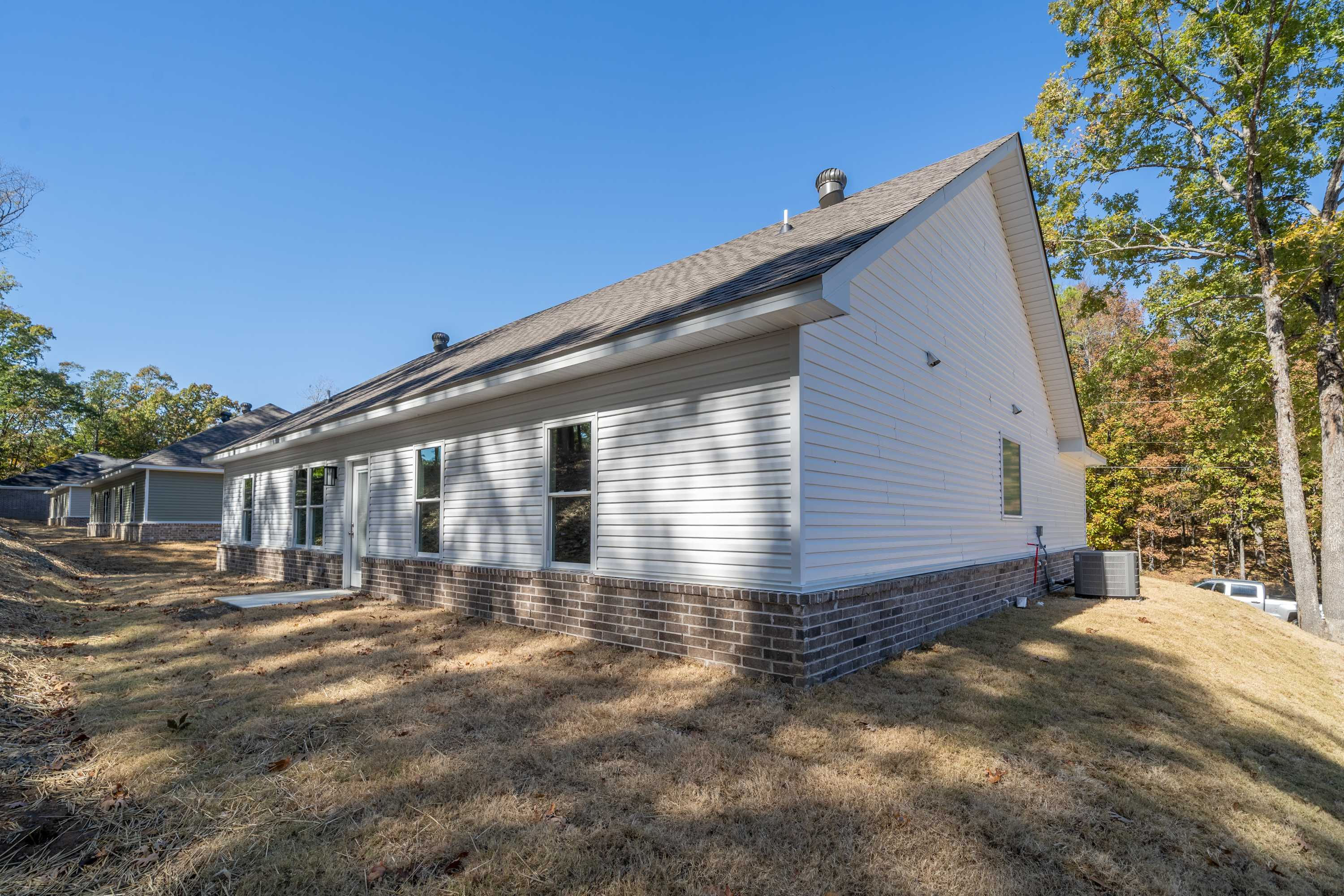 121 Stonebriar Drive, Hot Springs, AR 71913, USA  | New build