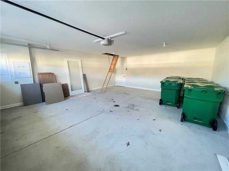 2003 Yorkshire Way, Zelienople, PA 16063, USA  | Single Family