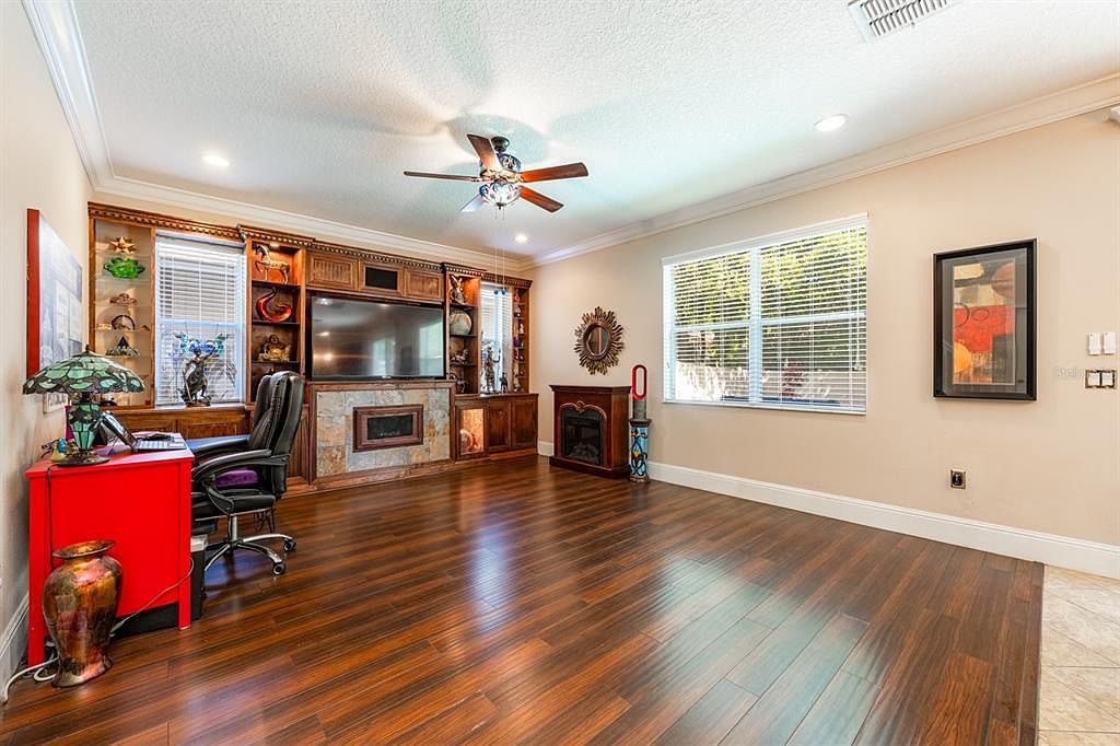 310 Stakes Ct Deland, FL 32724  | Single Family
