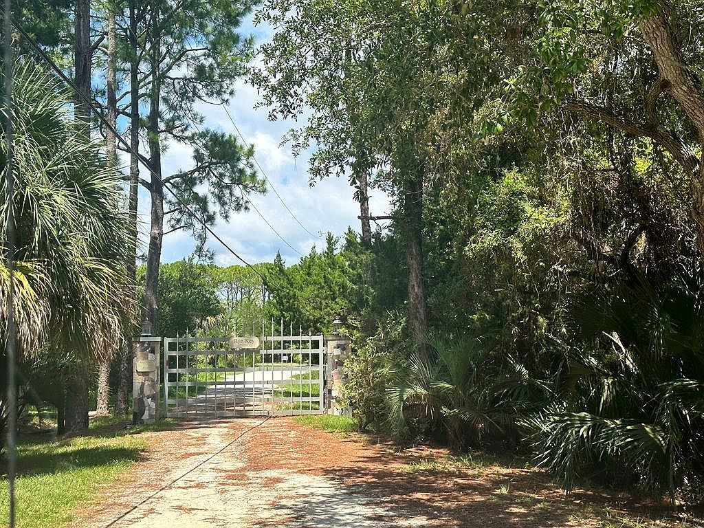 0 Lighthouse Rd Cedar Key, FL 32625  | Land/Lot