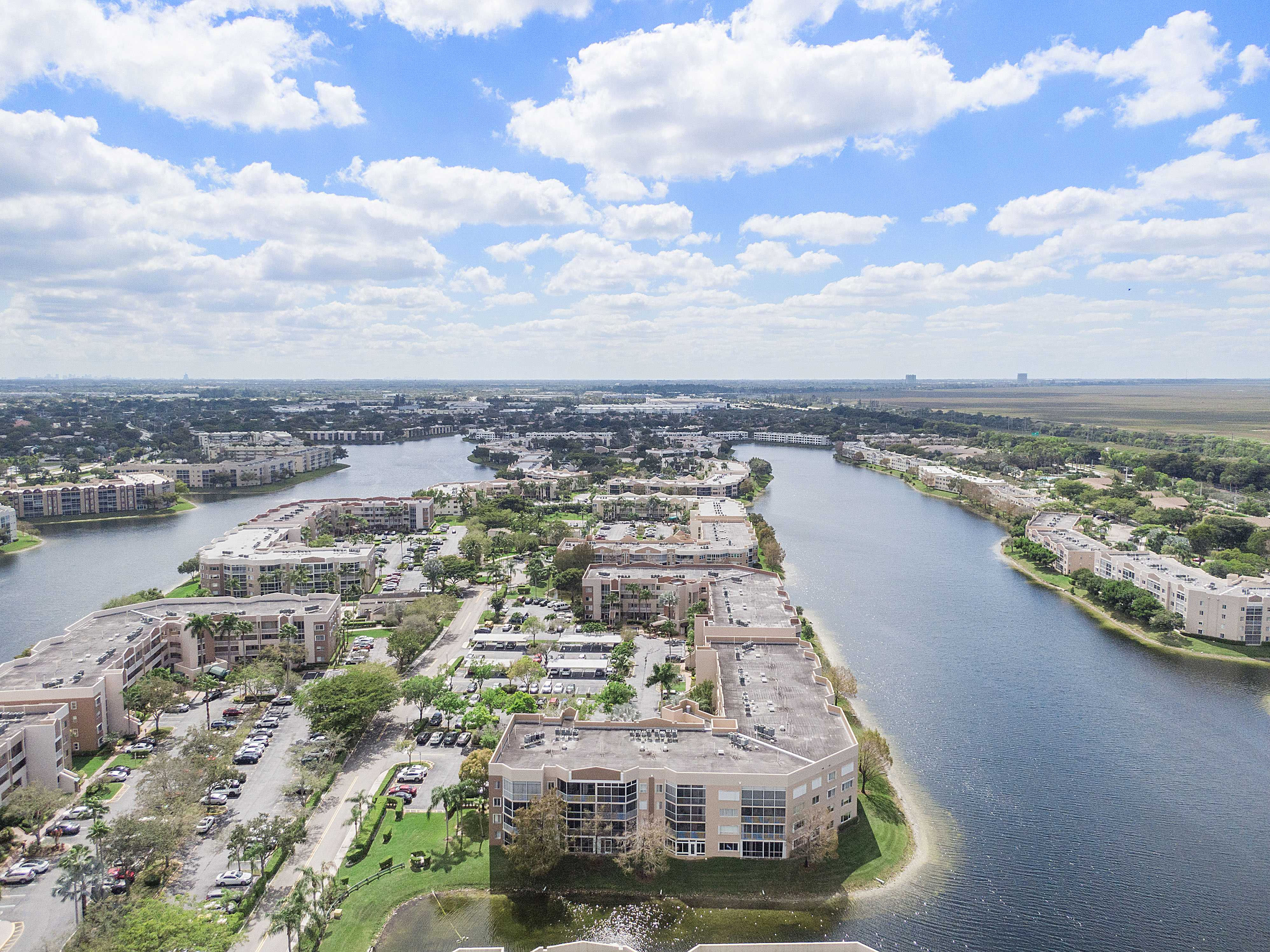 7659 Granville Drive, Tamarac, FL, USA, 33321  | Condominium