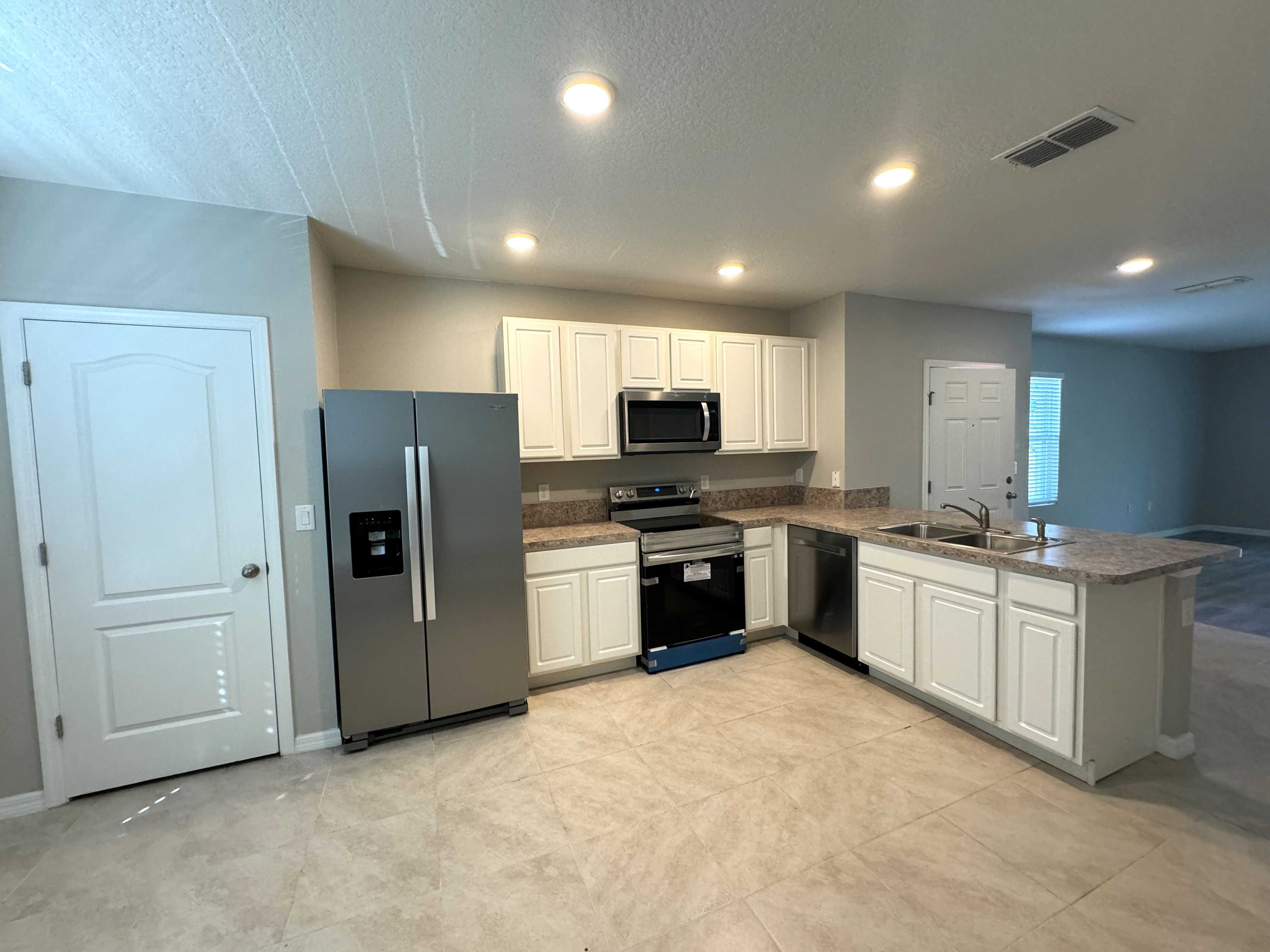 1621 PRIMO CT, HOLLY HILL, FL, 32117 | Town Home