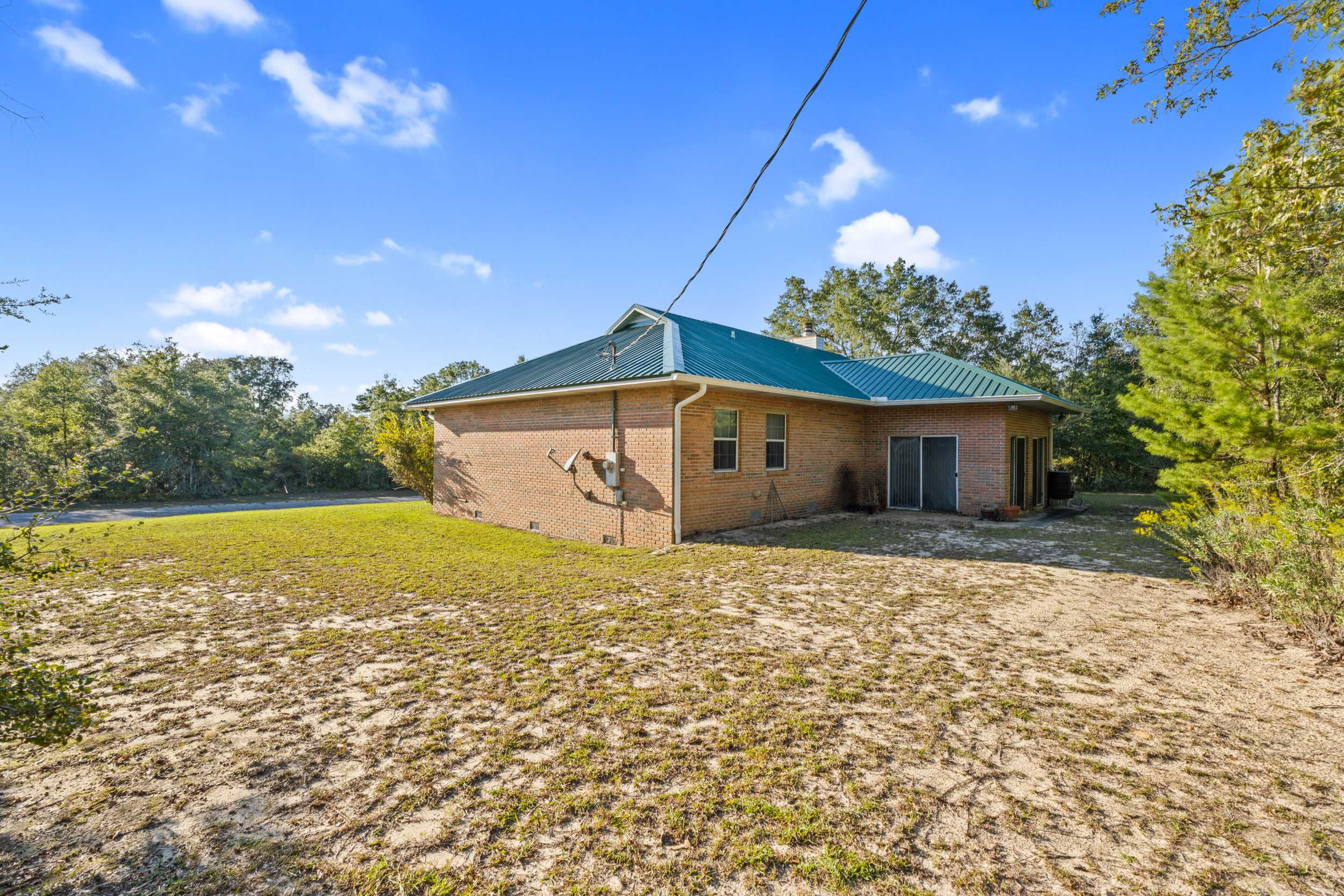 4075 Parkview Drive, Chipley, FL, USA, 32428 - Thumbnail 5