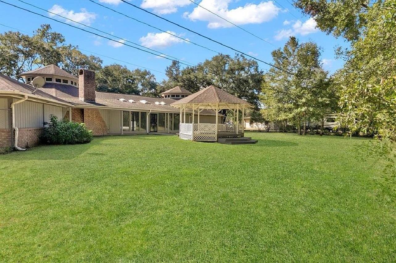 1816 Longfellow Rd Orange, TX 77630 | Single Family