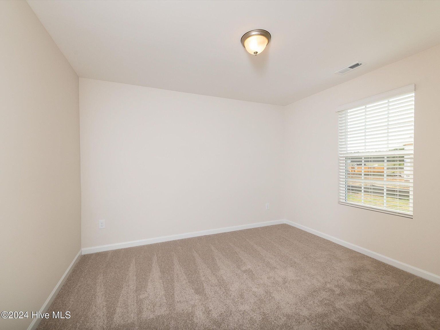 114 Johnson Ridge Way Four Oaks, NC 27524  | Single Family