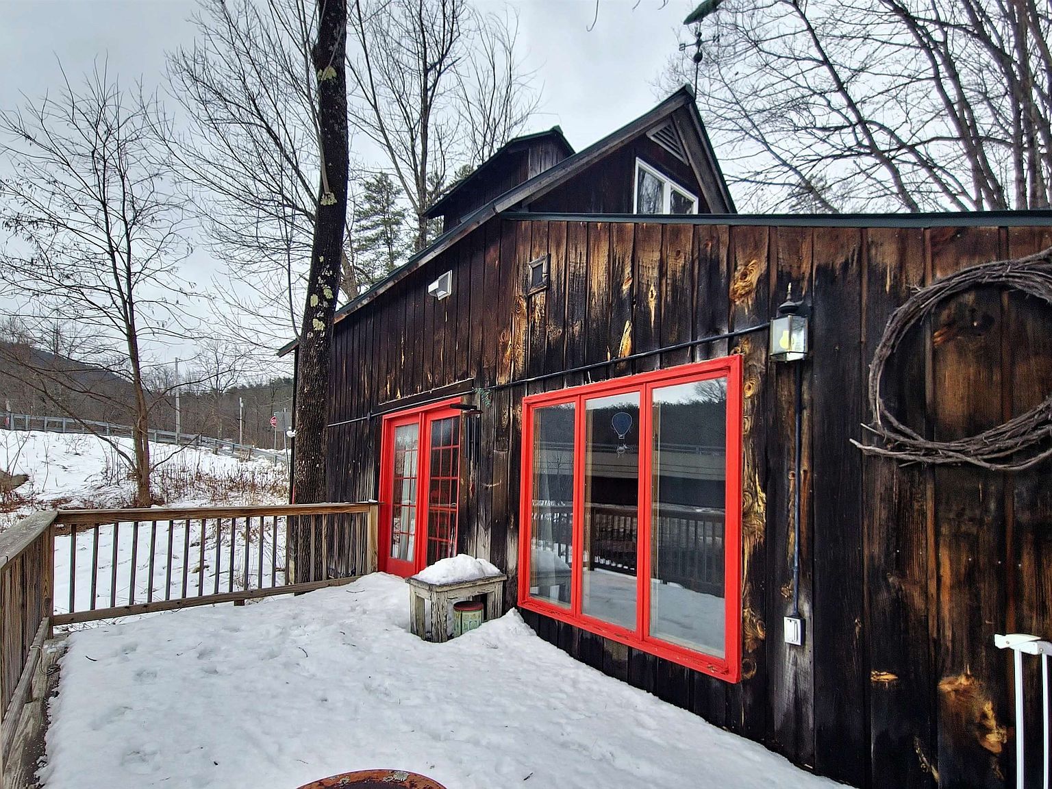 30 Water St Jamaica, VT 05343 | Single Family