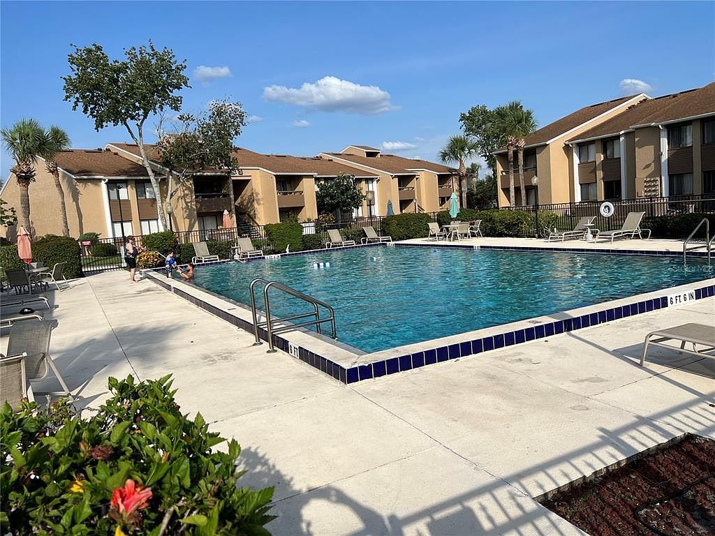 5201 Vineland Rd #A112 Orlando, FL 32811 | Condominium