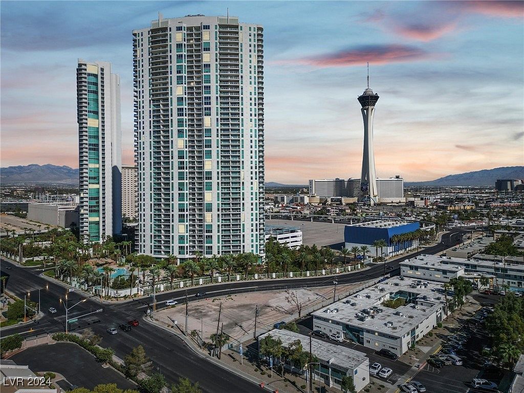 322 Karen Ave UNIT 206 Las Vegas, NV 89109  | Condominium