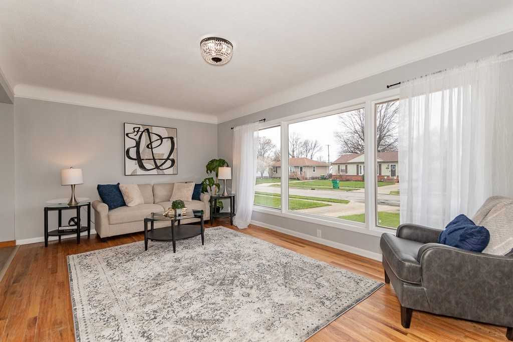 30132 Oakdale Road, Willowick, OH, USA, 44095 - Thumbnail 5