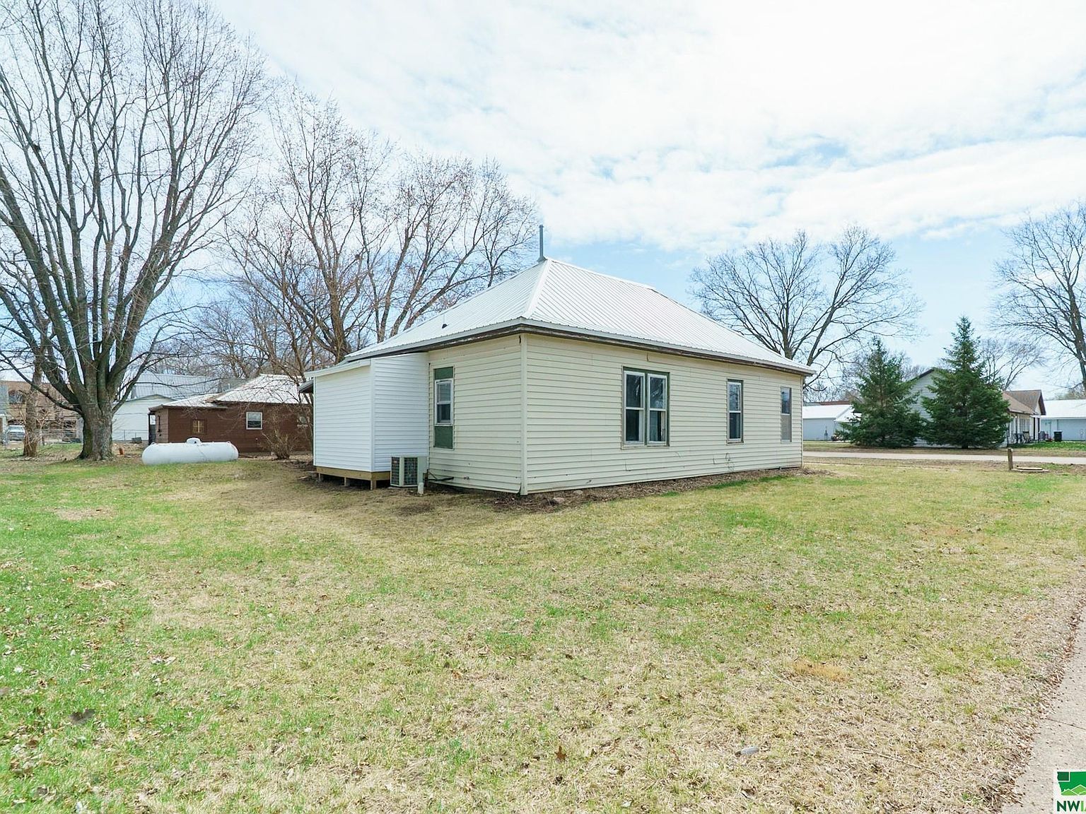 301 E Bridge St Anthon, IA 51004 | Single Family