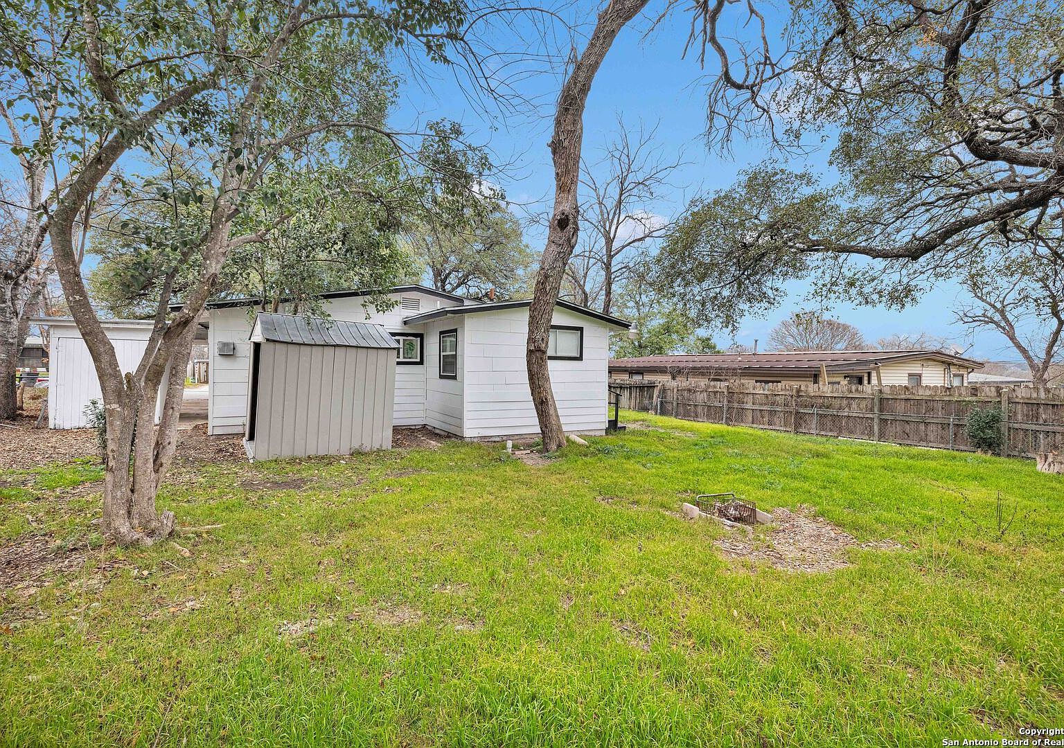 162 Birchwood Dr San Antonio, TX 78213 | Single Family