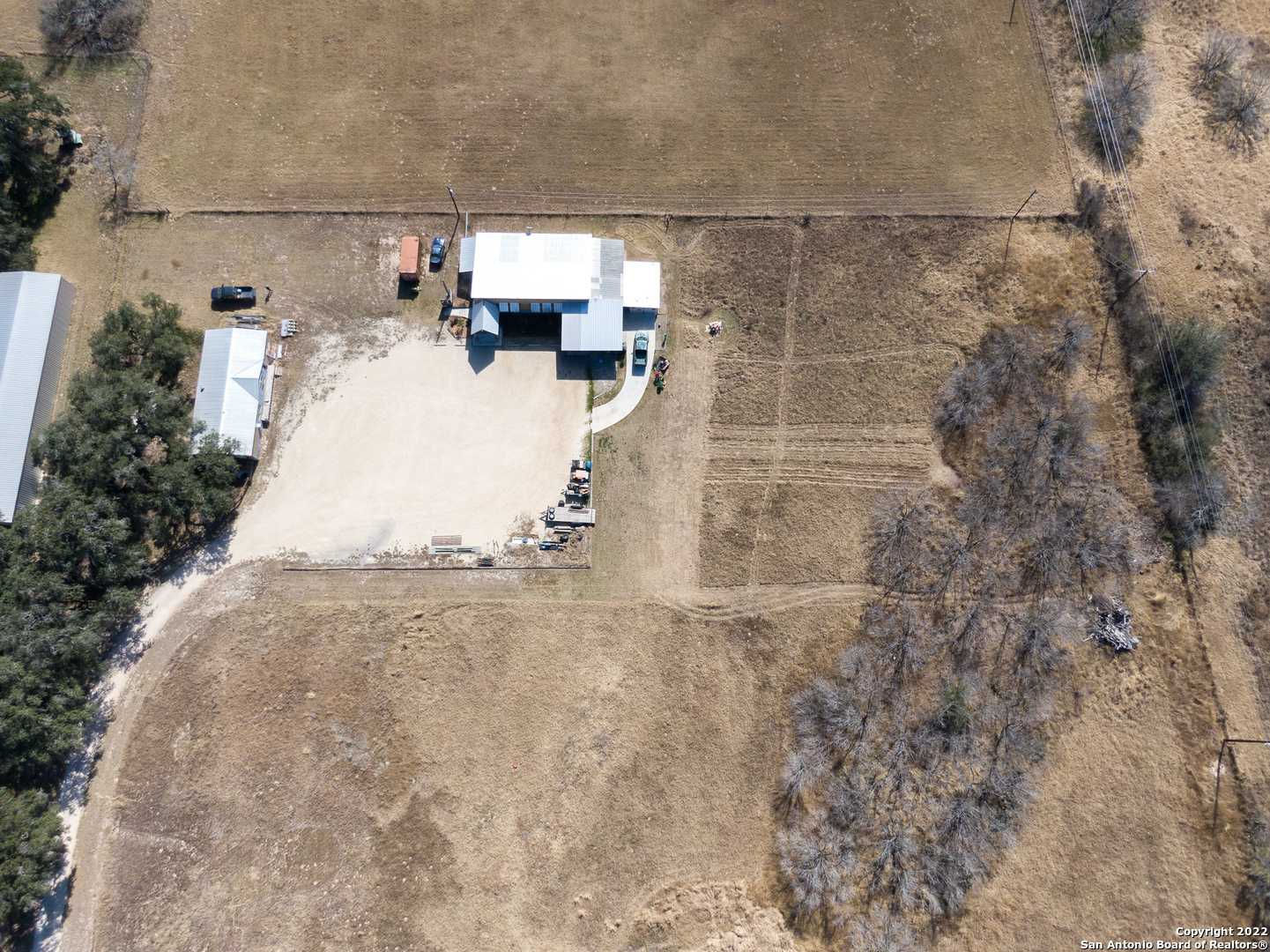 3534 Coughran Road, Pleasanton, TX, USA, 78064  | Commercial