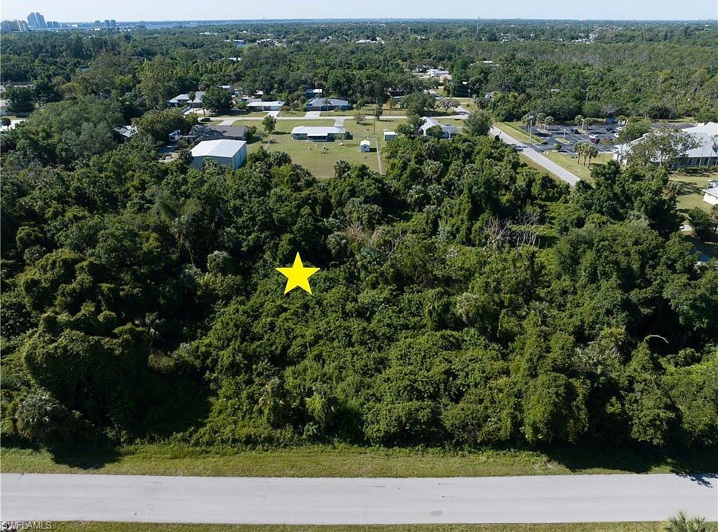 431 Pineapple Ln North Fort Myers, FL 33903  | New build