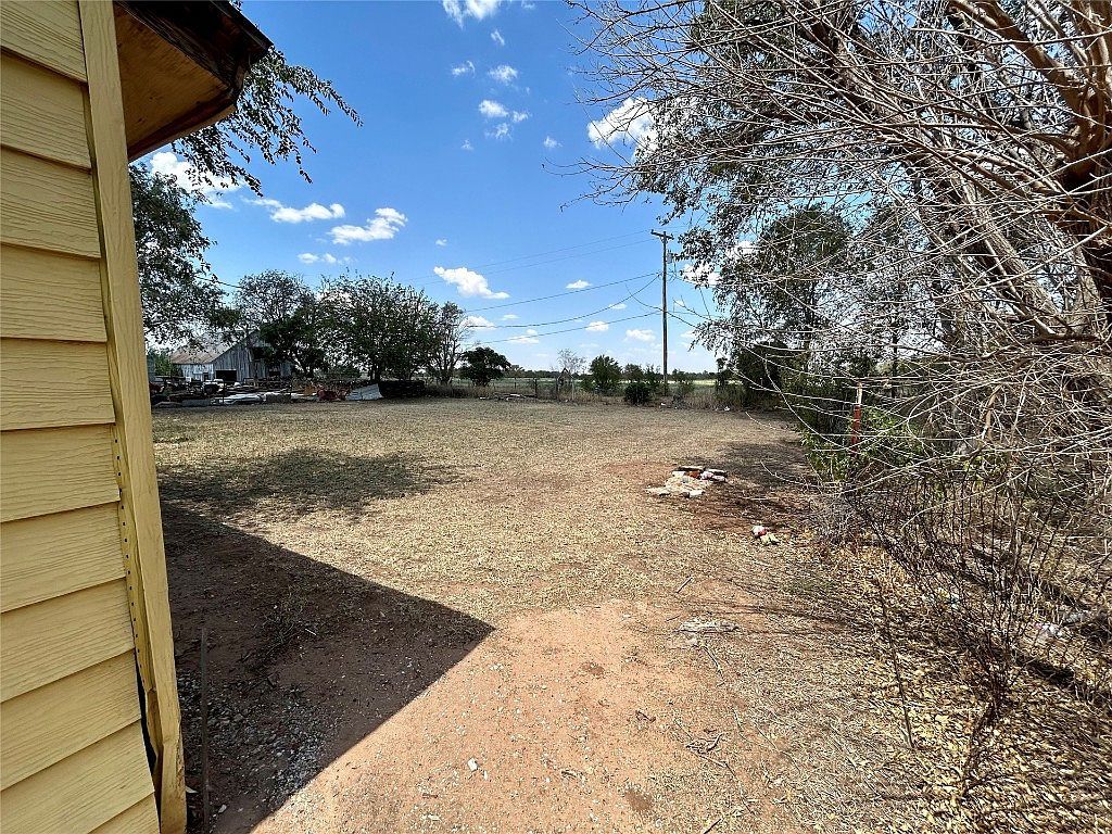 413 W A St Eldorado, OK 73537 | Single Family