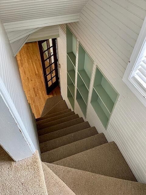 37 Stonewall Rd Harpswell, ME 04079  | Single Family