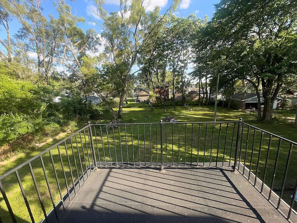 8056 Fisher Ave Warren, MI 48089  | Single Family