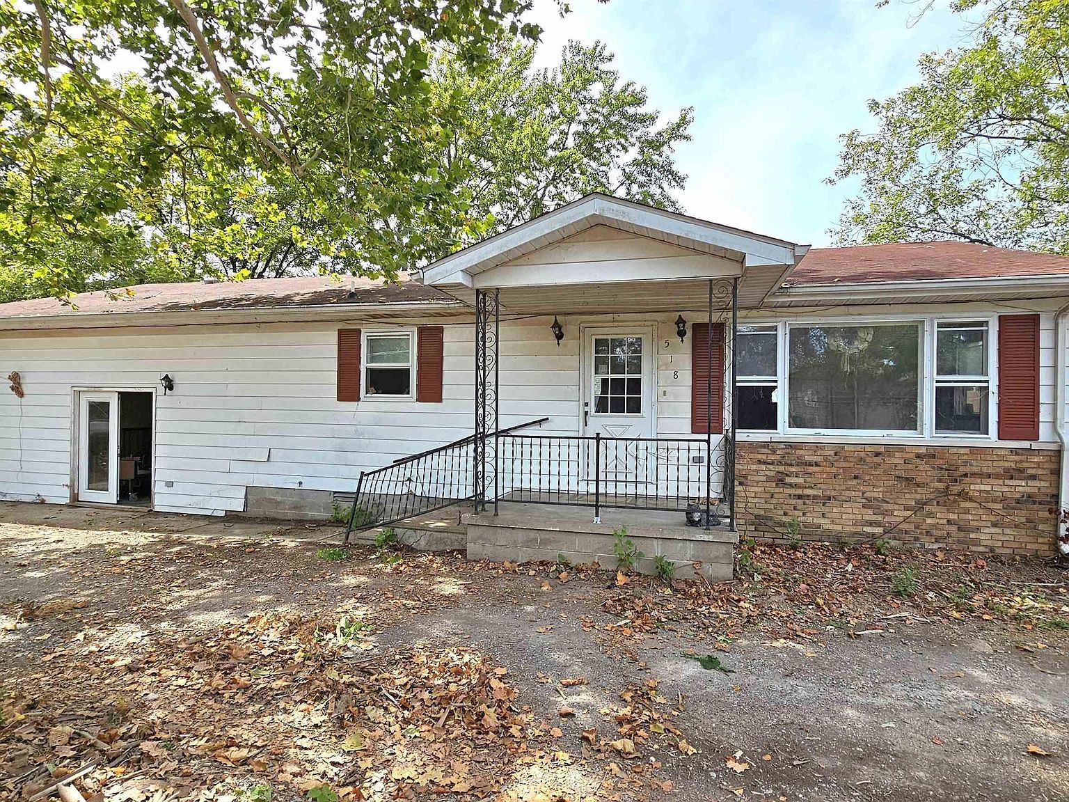 518 Fife St Carrier Mills, IL 62917 - Thumbnail 2