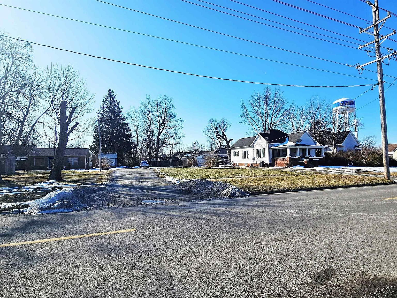 405 E Boulevard St Marion, IL 62959 - Thumbnail 2